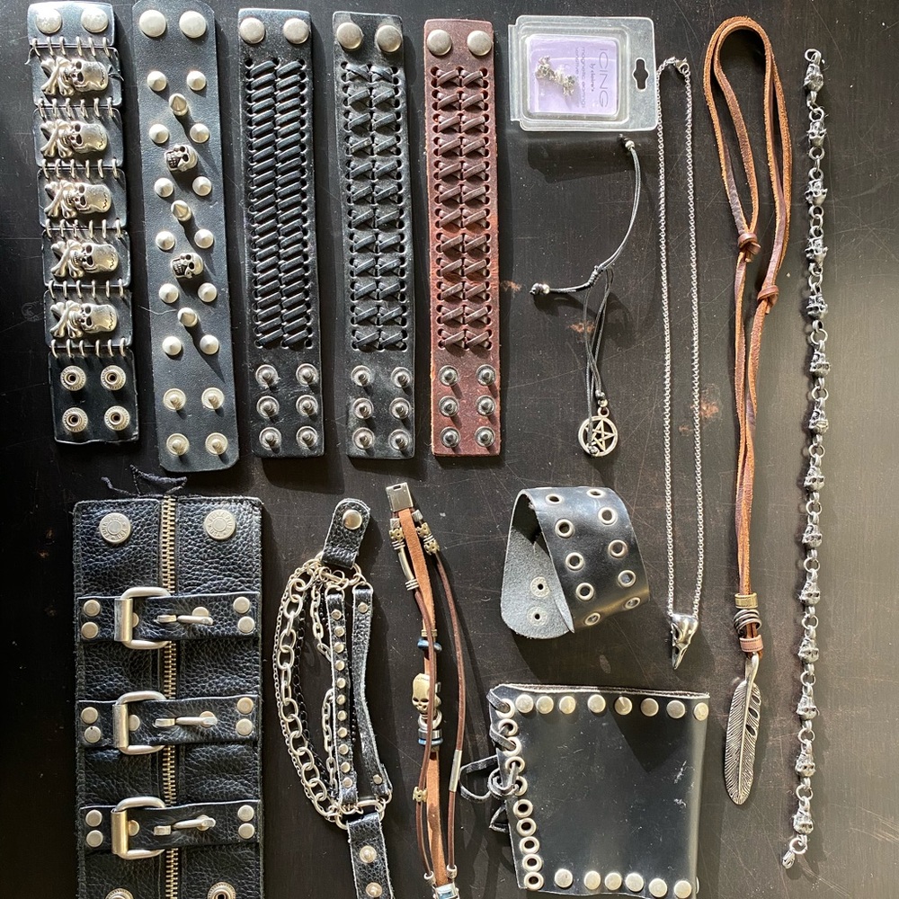 Lot of 15 pieces Men’s Leather Cuffs, Accessories